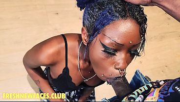 Goth Teen Not Ready for Cum