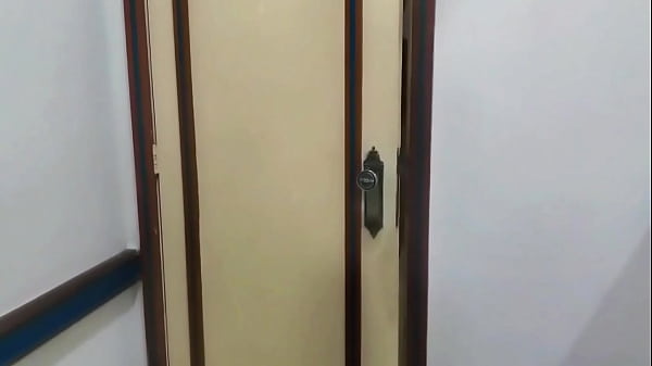 Nonton Entrevista De Emprego De Um Punheteiro thumbnail