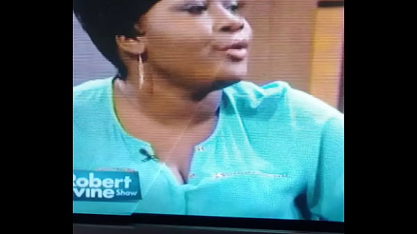 I can food and eat pussy suck pretty toes real good or great 