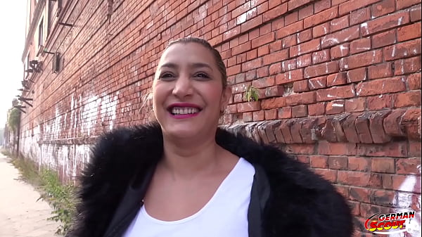 German Scout - Dicke Bbw Milf Danka In Berlin Abgeschleppt Und Ao Gefickt thumbnail