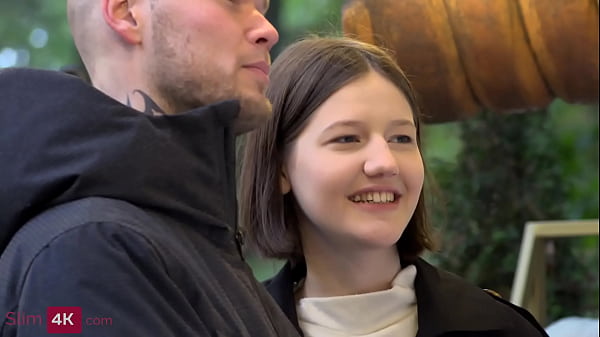 Brunette margo fucking after a stroll in the park