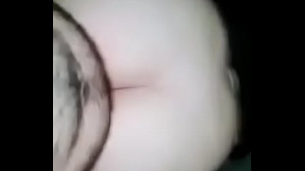 Dandole_masa a mi novia_culona