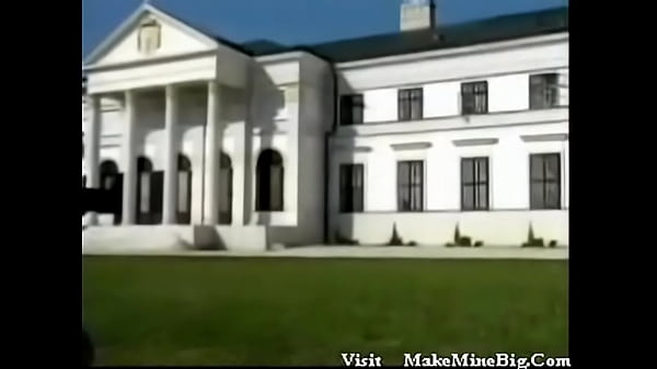 Anita Blonde Is Cumming To America 