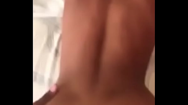 Nonton Mais Um Dia Normal Uma Vizita Inesperada Da Minha Amiga Do Facebook thumbnail