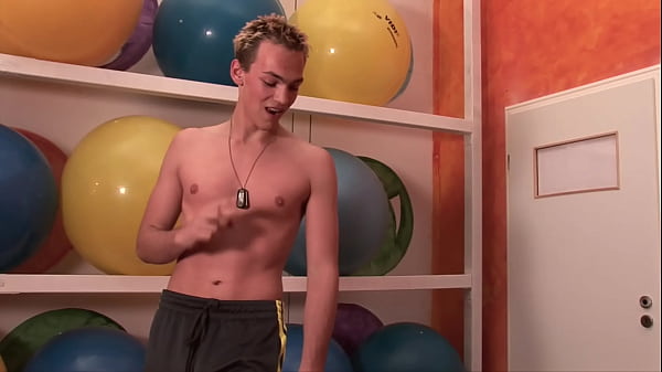 German soldier Dereck Solo   Interview 