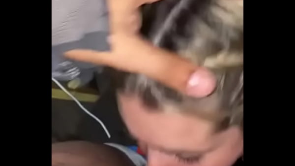 Play MP4 - Listen the sound of love