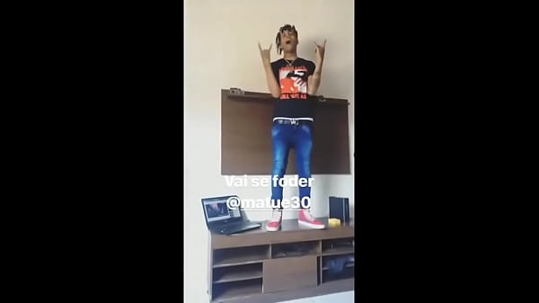 Nonton Raffa Moreira thumbnail