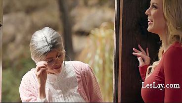 Mrs Doubtfucker A Mrs Doubtfire Parody Alexis Fawx, Mackenzie Moss
