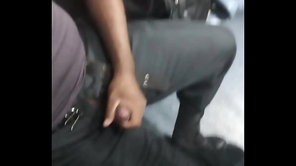 Play MP4 - Batendo uma dentro do &ocirc;nibus cheio de tes&atilde;o