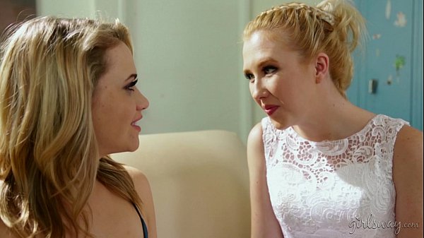 Sexy Blonde Lesbians Samantha Rone and_Mia Malkova