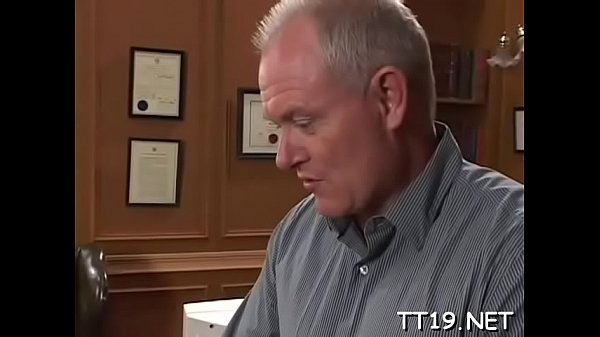 Seductive_Lena fucks nicely