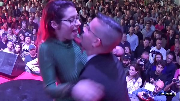 Play MP4 - Pornovatas&period;com &lpar;escena completa&rpar; romantico sexo publico en espa&ntilde;a zenda sexy &lpar;grandes tetas naturales&rpar; vs jotade &lpar;gran polla&rpar;