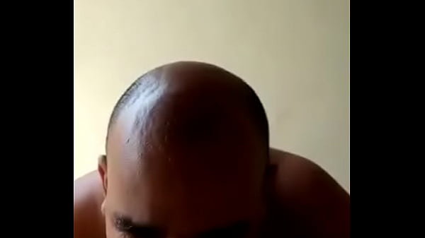 Popolua le sacan la leche 