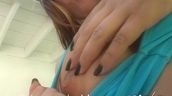 Britney-Stevens-Summer-Flirt-xvideos 