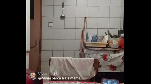 Dragoș la masă