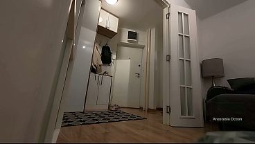 I maked up and met the delivery guy naked. He didn'_t take the money grabed my tits.