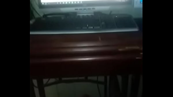 Gozei vendo um porn&ocirc; 