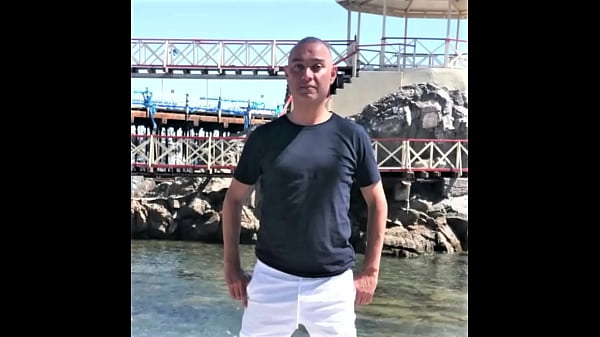 Venezolano Casado Me Folla Y Se Viene Dentro thumbnail