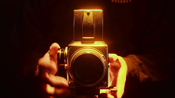 Neg&atilde;o roludo me arrombou n&atilde;o resisti aquela piroca gigante e dei buceta e cu pra ele 