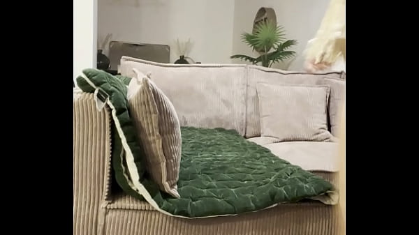 Nonton Bient&ocirc;t Le R&eacute;veillon...envie Que Je Twerke Comme &ccedil;a Sur Ton Visage ? thumbnail