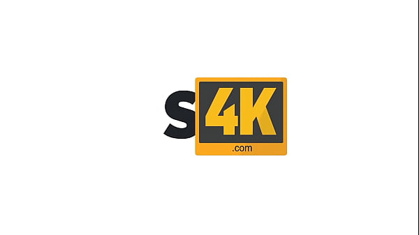 Play MP4 - STUCK4K&period; Czech maids sexy butt arouses boyfriend's desire to fuck her