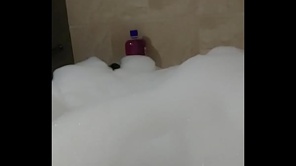 Cyno Solo_Bubble_Bath Fun_2