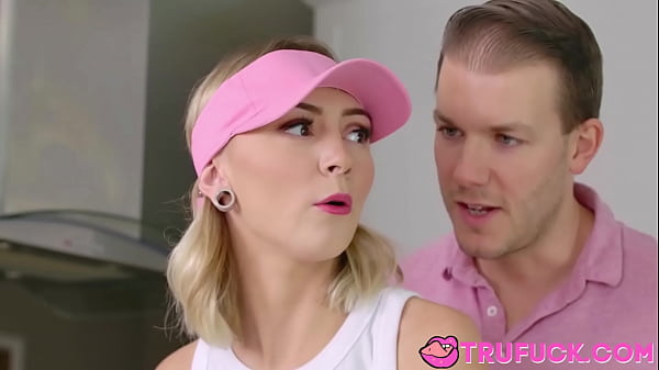 Play MP4 - StepBro Gets A Hole In One Chloe Temple