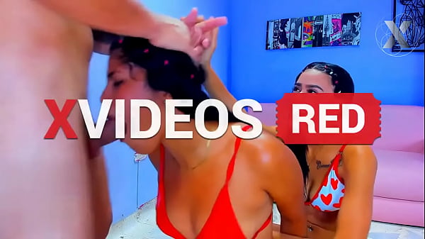 I_have a threesome_with my_secretaries in_my office and they eat all my cock