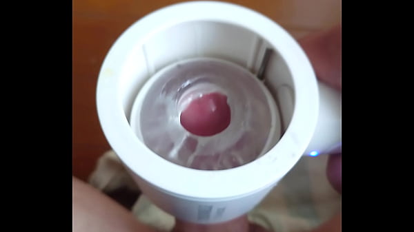 おもちゃで射精