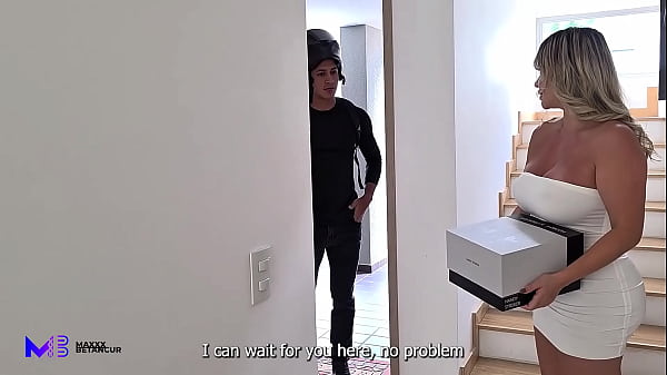 Colombian Blonde Pays A Delivery Guy With Sex - Max Betancur And Tatiana Alvarez thumbnail
