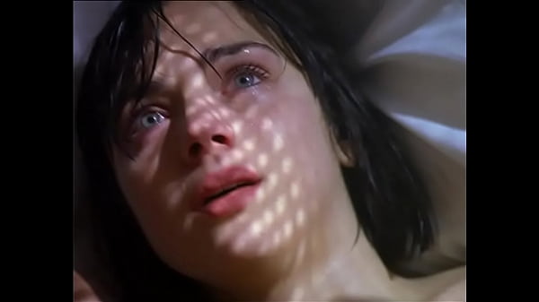 Balthazar Getty and Amanda Ryan sex scene from The Hunger S01E01 The_Swords