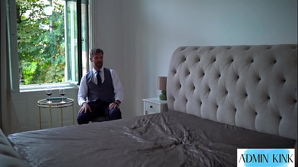 Nonton Real Bdsm Couple He Is The Boss She Is The Servant thumbnail