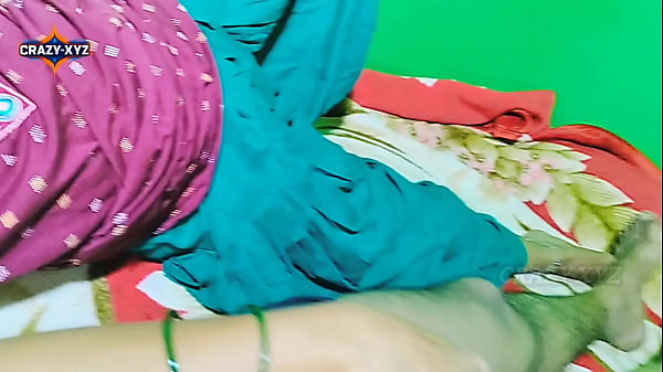 Nonton Desi Beautiful Village Housewife Fucked By X Boyfriend, Desi Romantic Sex thumbnail