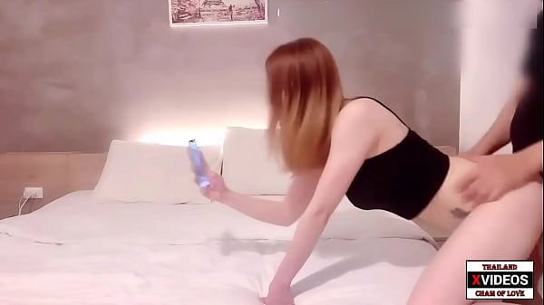 Nonton The Photographer Asked To Fuck The Model Before Leaving. thumbnail