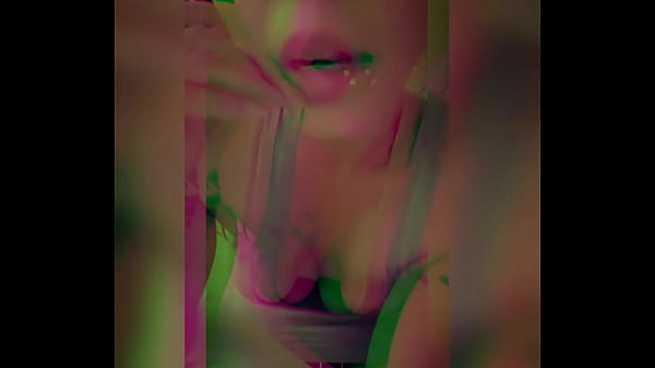 Nonton Hello Les Swamers Le Week-end &agrave; &eacute;t&eacute; Plut&ocirc;t Dur Pour Moi Sur Le Plan ... thumbnail