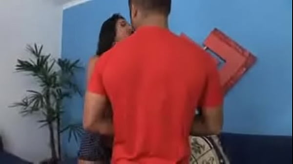 Play MP4 - &Gcedil;ostosa cheia de tes&atilde;o foi comida pelo sequestrador