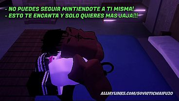 Liz esta sola en casa mientras alguien la mira 