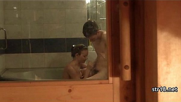 Nonton Amateur Teen Couple Having Sex thumbnail