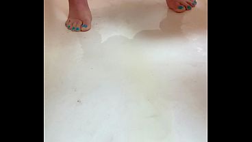 Pissing On My Pretty Toes thumbnail