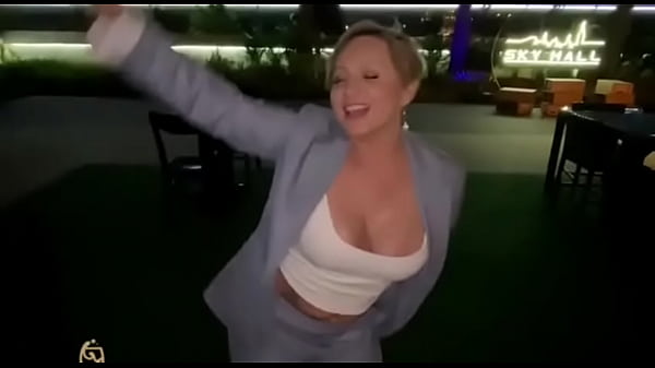 Aquela sentada invertida_que vocês me_pediram - www.cassianacosta.com