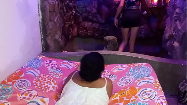 Nos masturbamos hasta corrernos 