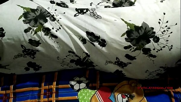 Play MP4 - My step sister porn video was watching India