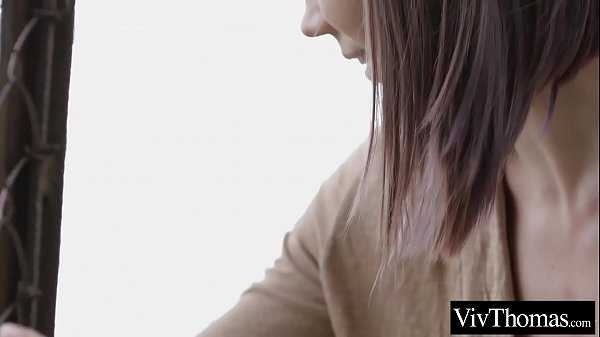 Play MP4 - Lesbian redhead fingers a stranger