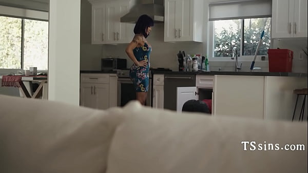 Play MP4 - Ma'am Why Do You Have A Penis And Why Is It Inside Me &vert; TSSins