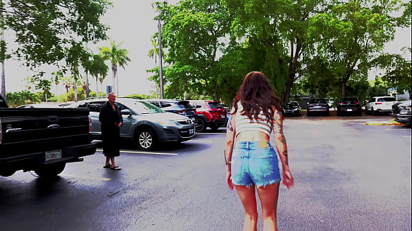 X rated outtakes hot flash in the pants milf parker skye 