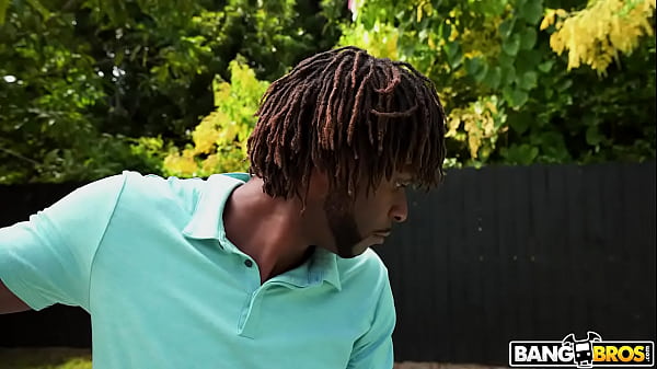 Play MP4 - Cum Dripping Out Of Her Pussy