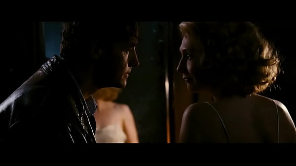 Carice van Houten inBlack Book 2006