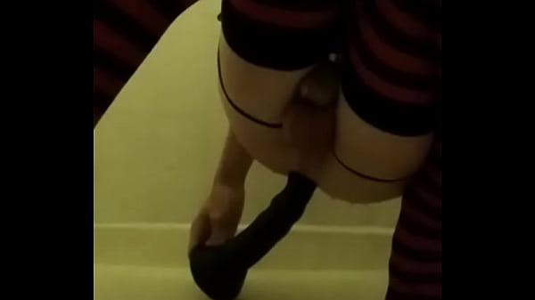 Shower time with my ovipositer part 2