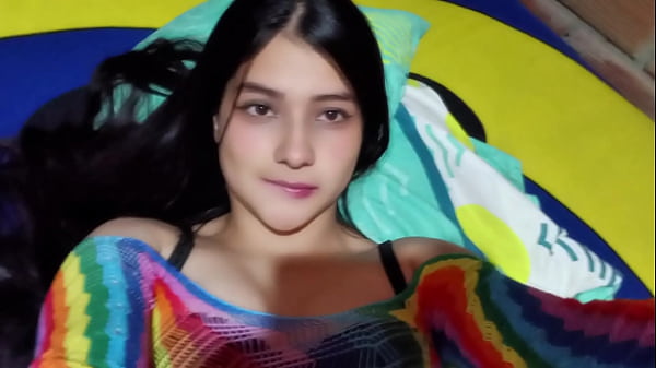 Play MP4 - Hermanastra&colon; No podemos tener sexo&period; &iexcl;Solo frotarnos&excl; &iquest;De acuerdo&quest;