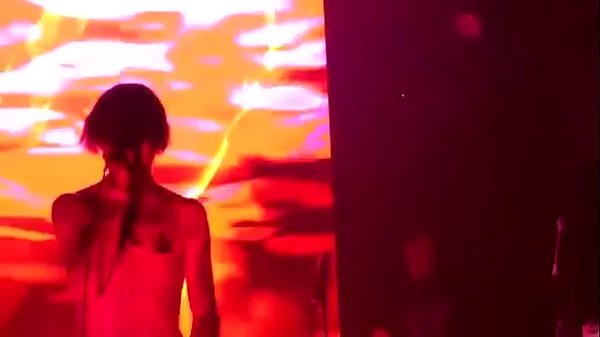 Lilpeep veins ao vivo depois daquela punheta gostosa